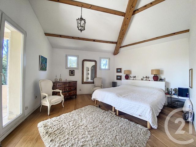 Afficher la photo en grand maison à vendre - 6 pièces - 195.0 m2 - ROQUEFORT LES PINS - 06 - PROVENCE-ALPES-COTE-D-AZUR - Century 21 Visa Immobilier