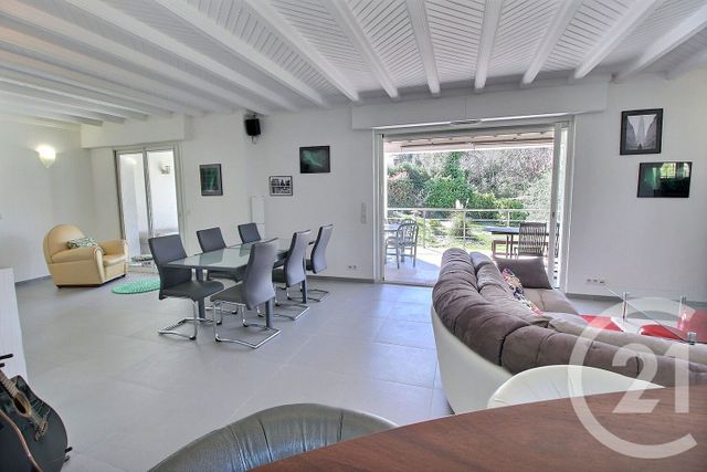 maison à vendre - 4 pièces - 152.0 m2 - ROQUEFORT LES PINS - 06 - PROVENCE-ALPES-COTE-D-AZUR - Century 21 Visa Immobilier
