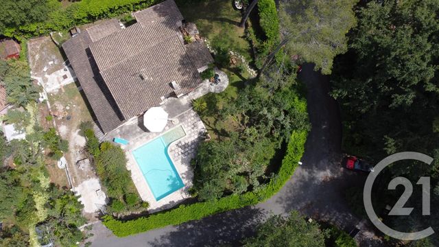 maison à vendre - 5 pièces - 129.53 m2 - ROQUEFORT LES PINS - 06 - PROVENCE-ALPES-COTE-D-AZUR - Century 21 Visa Immobilier maison à vendre - 5 pièces - 129.53 m2 - ROQUEFORT LES PINS - 06 - PROVENCE-ALPES-COTE-D-AZUR - Century 21 Visa Immobilier