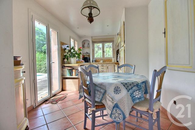 maison à vendre - 5 pièces - 129.53 m2 - ROQUEFORT LES PINS - 06 - PROVENCE-ALPES-COTE-D-AZUR - Century 21 Visa Immobilier maison à vendre - 5 pièces - 129.53 m2 - ROQUEFORT LES PINS - 06 - PROVENCE-ALPES-COTE-D-AZUR - Century 21 Visa Immobilier