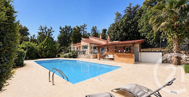 maison à vendre - 7 pièces - 222.35 m2 - ROQUEFORT LES PINS - 06 - PROVENCE-ALPES-COTE-D-AZUR - Century 21 Visa Immobilier