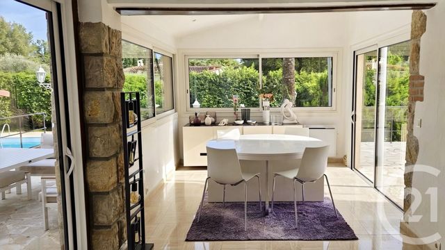 maison à vendre - 7 pièces - 222.35 m2 - ROQUEFORT LES PINS - 06 - PROVENCE-ALPES-COTE-D-AZUR - Century 21 Visa Immobilier