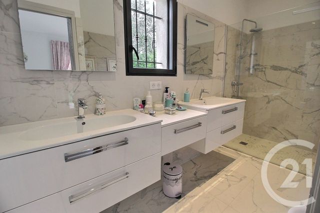 maison à vendre - 4 pièces - 129.0 m2 - ROQUEFORT LES PINS - 06 - PROVENCE-ALPES-COTE-D-AZUR - Century 21 Visa Immobilier
