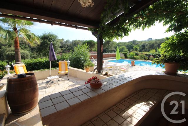 Afficher la photo en grand maison à vendre - 4 pièces - 124.0 m2 - ROQUEFORT LES PINS - 06 - PROVENCE-ALPES-COTE-D-AZUR - Century 21 Visa Immobilier