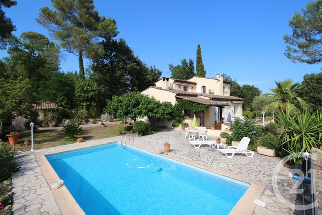Afficher la photo en grand maison à vendre - 4 pièces - 124.0 m2 - ROQUEFORT LES PINS - 06 - PROVENCE-ALPES-COTE-D-AZUR - Century 21 Visa Immobilier