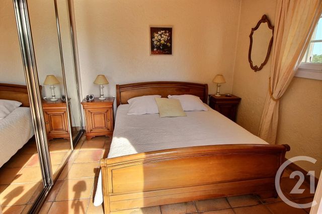 Afficher la photo en grand maison à vendre - 4 pièces - 124.0 m2 - ROQUEFORT LES PINS - 06 - PROVENCE-ALPES-COTE-D-AZUR - Century 21 Visa Immobilier