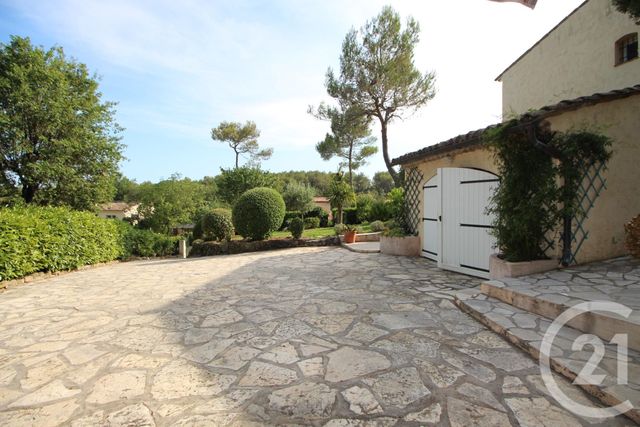 Afficher la photo en grand maison à vendre - 4 pièces - 124.0 m2 - ROQUEFORT LES PINS - 06 - PROVENCE-ALPES-COTE-D-AZUR - Century 21 Visa Immobilier