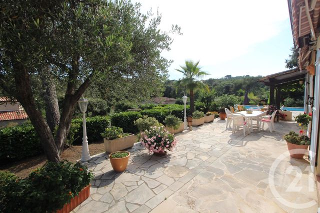 Afficher la photo en grand maison à vendre - 4 pièces - 124.0 m2 - ROQUEFORT LES PINS - 06 - PROVENCE-ALPES-COTE-D-AZUR - Century 21 Visa Immobilier