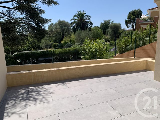 Afficher la photo en grand Appartement F4 à vendre - 4 pièces - 153.65 m2 - ROQUEFORT LES PINS - 06 - PROVENCE-ALPES-COTE-D-AZUR - Century 21 Visa Immobilier