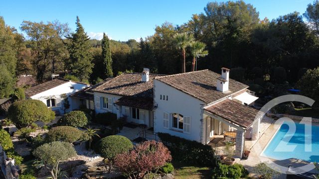 maison à vendre - 6 pièces - 170.0 m2 - ROQUEFORT LES PINS - 06 - PROVENCE-ALPES-COTE-D-AZUR - Century 21 Visa Immobilier