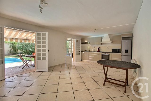 Afficher la photo en grand maison à vendre - 6 pièces - 196.0 m2 - LA COLLE SUR LOUP - 06 - PROVENCE-ALPES-COTE-D-AZUR - Century 21 Visa Immobilier