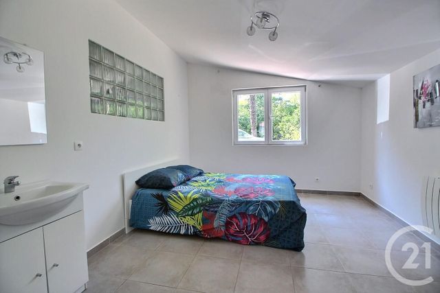 Afficher la photo en grand maison à vendre - 6 pièces - 196.0 m2 - LA COLLE SUR LOUP - 06 - PROVENCE-ALPES-COTE-D-AZUR - Century 21 Visa Immobilier