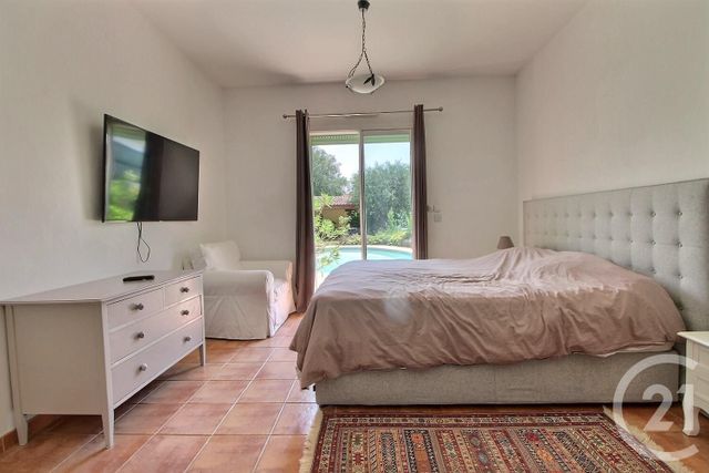 Afficher la photo en grand maison à vendre - 7 pièces - 201.78 m2 - ROQUEFORT LES PINS - 06 - PROVENCE-ALPES-COTE-D-AZUR - Century 21 Visa Immobilier