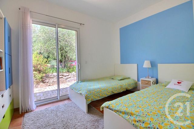 Afficher la photo en grand maison à vendre - 7 pièces - 201.78 m2 - ROQUEFORT LES PINS - 06 - PROVENCE-ALPES-COTE-D-AZUR - Century 21 Visa Immobilier