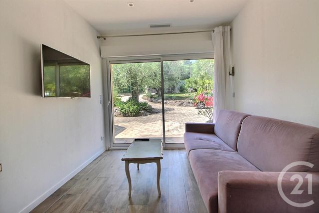 Afficher la photo en grand maison à vendre - 7 pièces - 201.78 m2 - ROQUEFORT LES PINS - 06 - PROVENCE-ALPES-COTE-D-AZUR - Century 21 Visa Immobilier