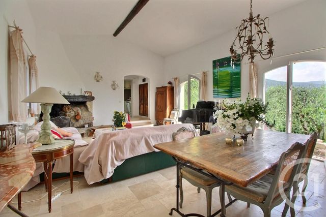Afficher la photo en grand maison à vendre - 6 pièces - 183.67 m2 - LE ROURET - 06 - PROVENCE-ALPES-COTE-D-AZUR - Century 21 Visa Immobilier
