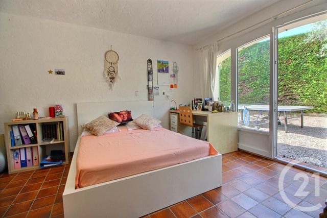 Afficher la photo en grand maison à vendre - 6 pièces - 183.67 m2 - LE ROURET - 06 - PROVENCE-ALPES-COTE-D-AZUR - Century 21 Visa Immobilier