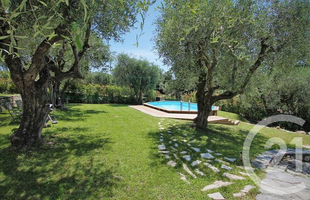 Afficher la photo en grand maison à vendre - 7 pièces - 170.0 m2 - ROQUEFORT LES PINS - 06 - PROVENCE-ALPES-COTE-D-AZUR - Century 21 Visa Immobilier