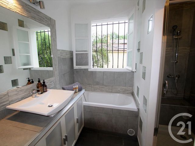 Afficher la photo en grand maison à vendre - 7 pièces - 170.0 m2 - ROQUEFORT LES PINS - 06 - PROVENCE-ALPES-COTE-D-AZUR - Century 21 Visa Immobilier