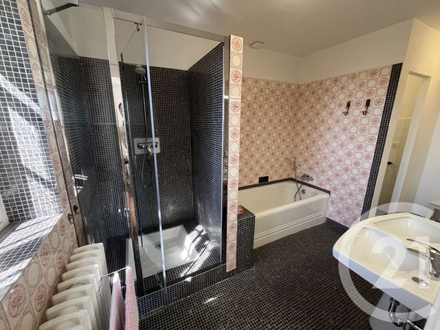 maison à vendre - 8 pièces - 231.14 m2 - LE ROURET - 06 - PROVENCE-ALPES-COTE-D-AZUR - Century 21 Visa Immobilier