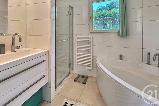 maison à vendre - 6 pièces - 147.32 m2 - ROQUEFORT LES PINS - 06 - PROVENCE-ALPES-COTE-D-AZUR - Century 21 Visa Immobilier