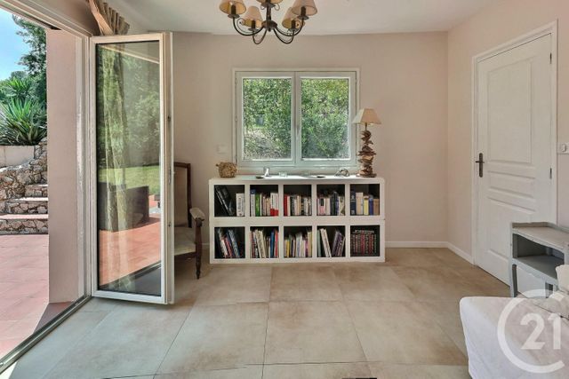 maison à vendre - 6 pièces - 147.32 m2 - ROQUEFORT LES PINS - 06 - PROVENCE-ALPES-COTE-D-AZUR - Century 21 Visa Immobilier