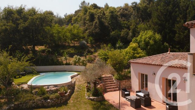 maison à vendre - 6 pièces - 147.32 m2 - ROQUEFORT LES PINS - 06 - PROVENCE-ALPES-COTE-D-AZUR - Century 21 Visa Immobilier