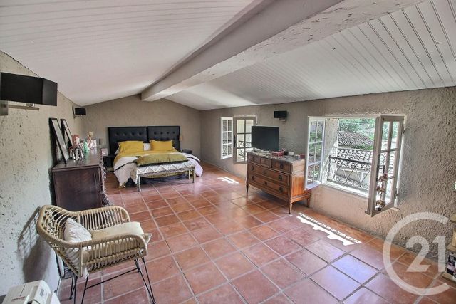 maison à vendre - 5 pièces - 248.39 m2 - LE ROURET - 06 - PROVENCE-ALPES-COTE-D-AZUR - Century 21 Visa Immobilier