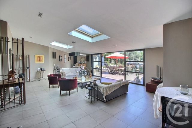 maison à vendre - 5 pièces - 248.39 m2 - LE ROURET - 06 - PROVENCE-ALPES-COTE-D-AZUR - Century 21 Visa Immobilier