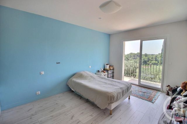 Afficher la photo en grand maison à vendre - 8 pièces - 250.0 m2 - LE ROURET - 06 - PROVENCE-ALPES-COTE-D-AZUR - Century 21 Visa Immobilier