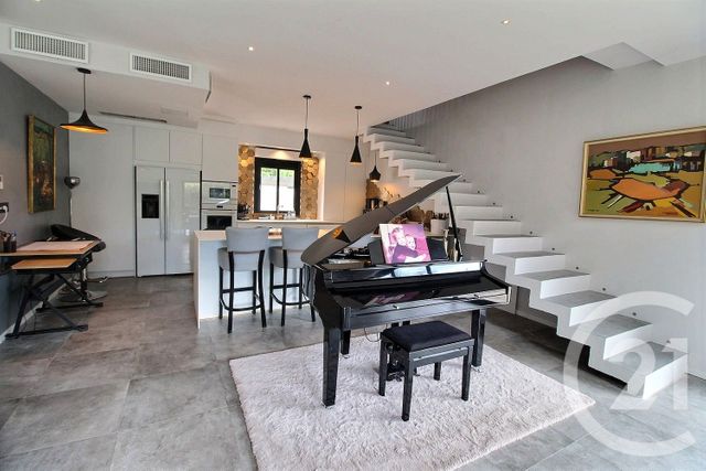 maison à vendre - 5 pièces - 178.27 m2 - ROQUEFORT LES PINS - 06 - PROVENCE-ALPES-COTE-D-AZUR - Century 21 Visa Immobilier