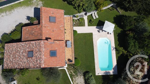 maison à vendre - 5 pièces - 138.0 m2 - CHATEAUNEUF GRASSE - 06 - PROVENCE-ALPES-COTE-D-AZUR - Century 21 Visa Immobilier
