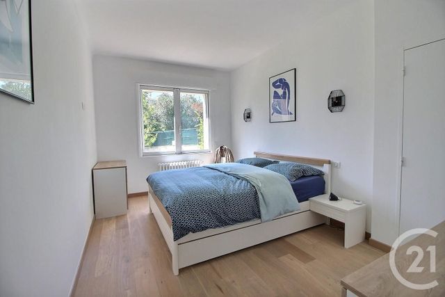 maison à vendre - 5 pièces - 138.0 m2 - CHATEAUNEUF GRASSE - 06 - PROVENCE-ALPES-COTE-D-AZUR - Century 21 Visa Immobilier