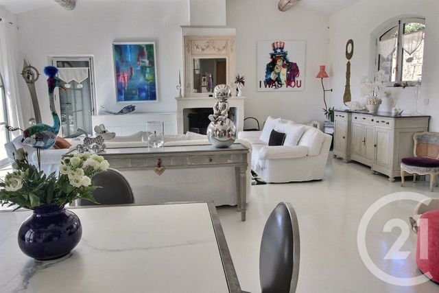 Afficher la photo en grand maison à vendre - 7 pièces - 190.0 m2 - TOURRETTES SUR LOUP - 06 - PROVENCE-ALPES-COTE-D-AZUR - Century 21 Visa Immobilier
