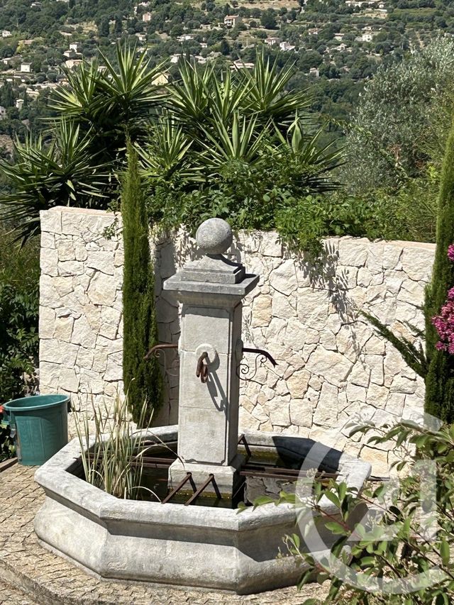 Afficher la photo en grand maison à vendre - 7 pièces - 190.0 m2 - TOURRETTES SUR LOUP - 06 - PROVENCE-ALPES-COTE-D-AZUR - Century 21 Visa Immobilier