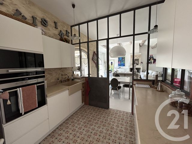 Afficher la photo en grand maison à vendre - 7 pièces - 190.0 m2 - TOURRETTES SUR LOUP - 06 - PROVENCE-ALPES-COTE-D-AZUR - Century 21 Visa Immobilier