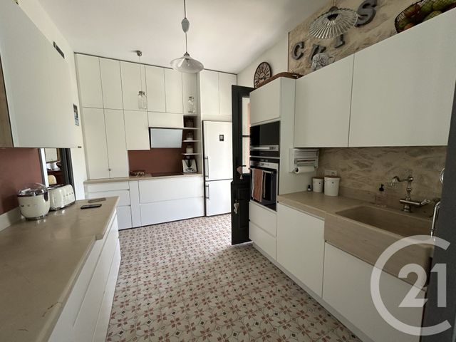 Afficher la photo en grand maison à vendre - 7 pièces - 190.0 m2 - TOURRETTES SUR LOUP - 06 - PROVENCE-ALPES-COTE-D-AZUR - Century 21 Visa Immobilier