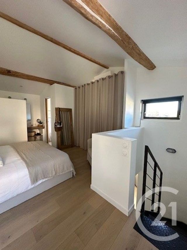 maison à vendre - 5 pièces - 152.15 m2 - VILLENEUVE LOUBET - 06 - PROVENCE-ALPES-COTE-D-AZUR - Century 21 Visa Immobilier