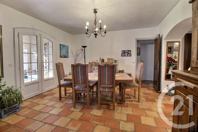 maison à vendre - 8 pièces - 257.27 m2 - MOUANS SARTOUX - 06 - PROVENCE-ALPES-COTE-D-AZUR - Century 21 Visa Immobilier