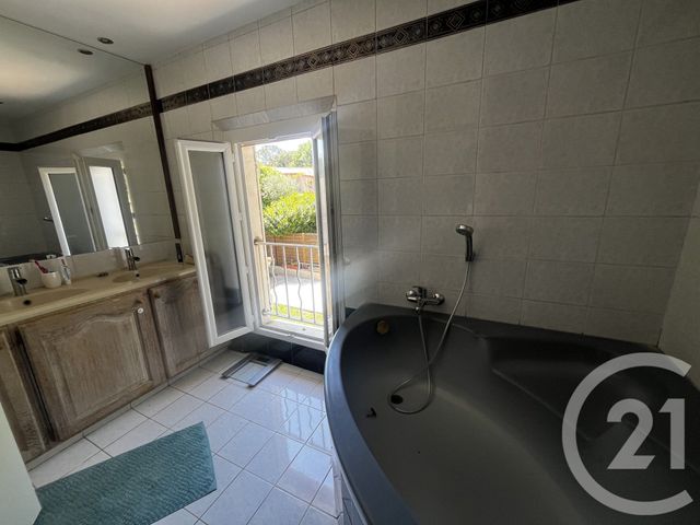 maison à vendre - 4 pièces - 89.59 m2 - ROQUEFORT LES PINS - 06 - PROVENCE-ALPES-COTE-D-AZUR - Century 21 Visa Immobilier