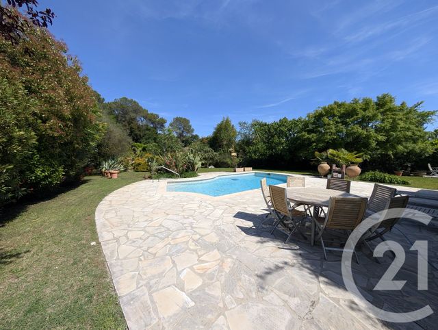 maison à vendre - 9 pièces - 214.0 m2 - ROQUEFORT LES PINS - 06 - PROVENCE-ALPES-COTE-D-AZUR - Century 21 Visa Immobilier
