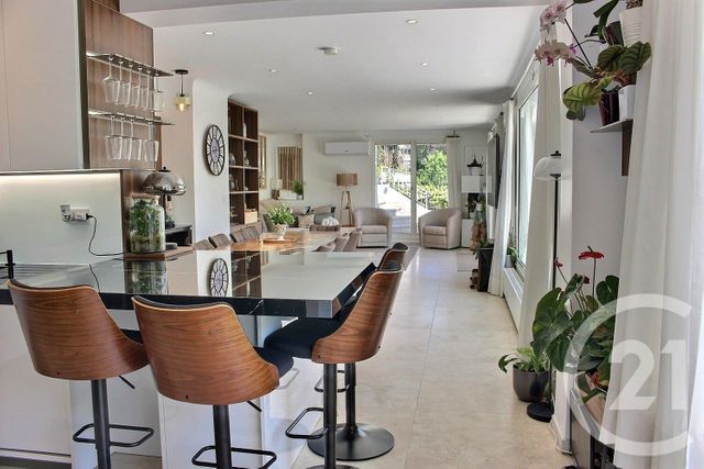 maison à vendre - 9 pièces - 214.0 m2 - ROQUEFORT LES PINS - 06 - PROVENCE-ALPES-COTE-D-AZUR - Century 21 Visa Immobilier