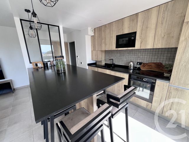 Appartement F4 à vendre - 4 pièces - 81.65 m2 - ROQUEFORT LES PINS - 06 - PROVENCE-ALPES-COTE-D-AZUR - Century 21 Visa Immobilier