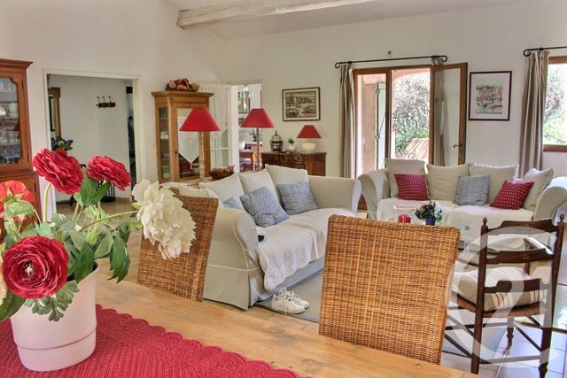 maison à vendre - 7 pièces - 211.53 m2 - ROQUEFORT LES PINS - 06 - PROVENCE-ALPES-COTE-D-AZUR - Century 21 Visa Immobilier