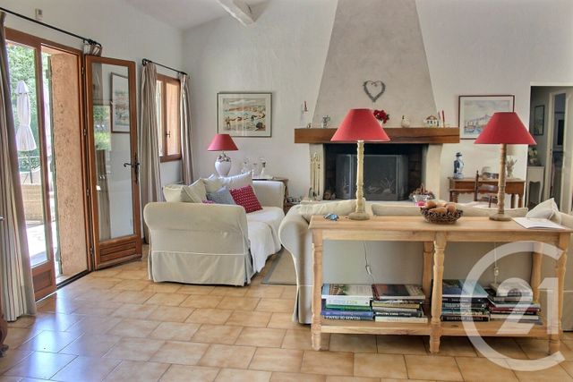 maison à vendre - 7 pièces - 211.53 m2 - ROQUEFORT LES PINS - 06 - PROVENCE-ALPES-COTE-D-AZUR - Century 21 Visa Immobilier