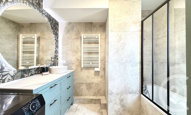 Appartement T4 à vendre - 4 pièces - 81.01 m2 - LE ROURET - 06 - PROVENCE-ALPES-COTE-D-AZUR - Century 21 Visa Immobilier
