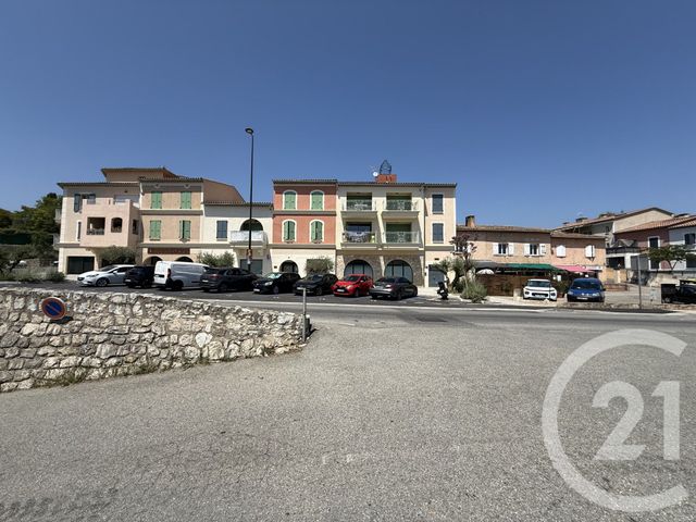 Appartement T4 à vendre - 4 pièces - 81.01 m2 - LE ROURET - 06 - PROVENCE-ALPES-COTE-D-AZUR - Century 21 Visa Immobilier