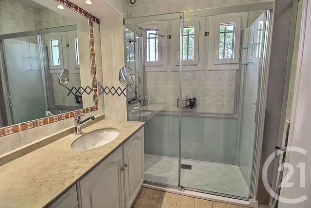 maison à vendre - 5 pièces - 135.0 m2 - ROQUEFORT LES PINS - 06 - PROVENCE-ALPES-COTE-D-AZUR - Century 21 Visa Immobilier