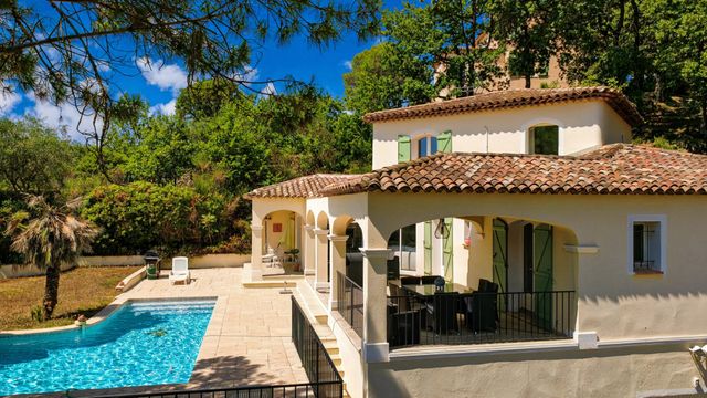 maison à vendre - 6 pièces - 155.68 m2 - ROQUEFORT LES PINS - 06 - PROVENCE-ALPES-COTE-D-AZUR - Century 21 Visa Immobilier