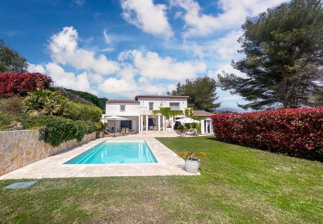 maison à vendre - 5 pièces - 143.23 m2 - ST PAUL DE VENCE - 06 - PROVENCE-ALPES-COTE-D-AZUR - Century 21 Visa Immobilier
